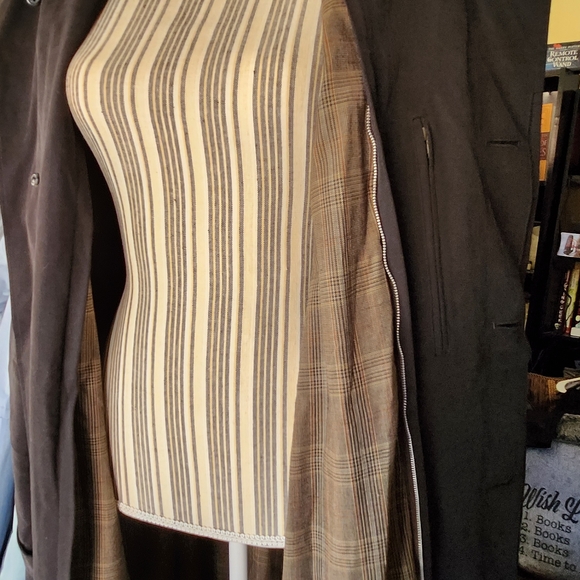 Joseph Abboud Men's Suit Full Length Overcoat Black Trench Sz 48L - Picture 3 of 9